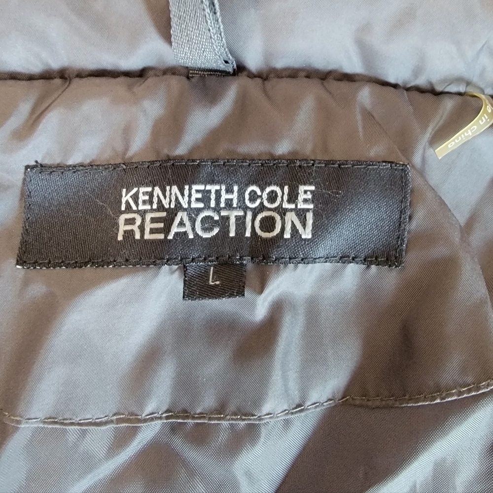 Kenneth Cole REACTION Women's Gray Puffer Down Jacket. Size L - Picture 4 of 6